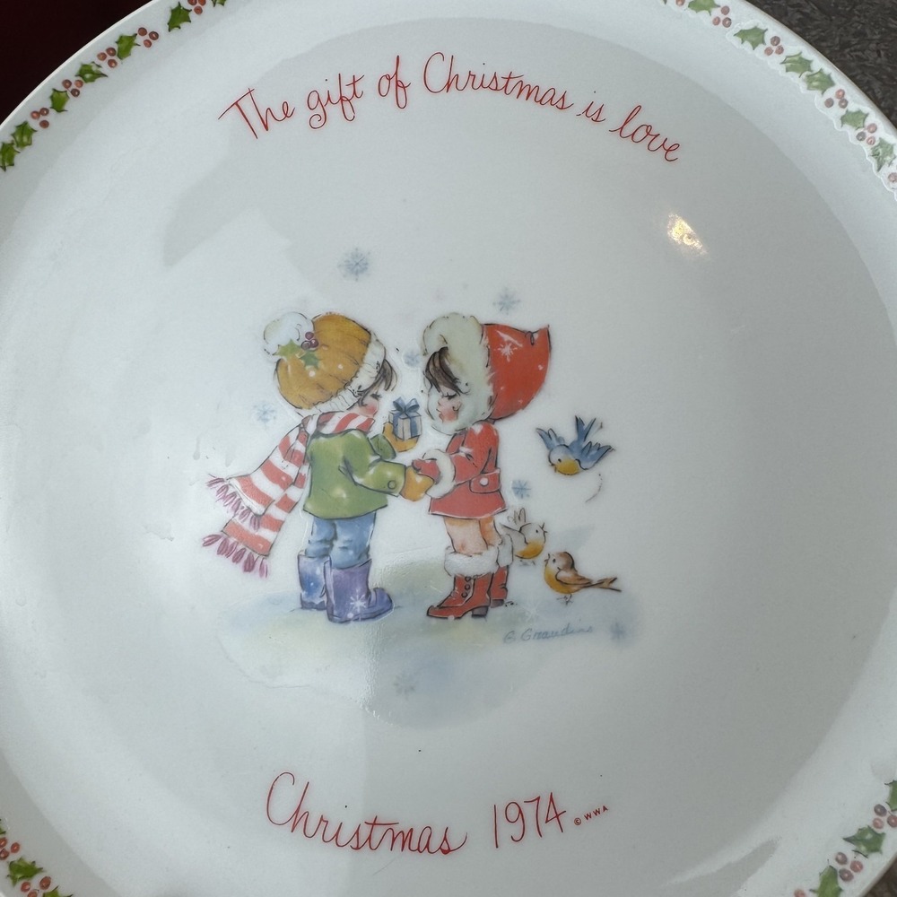 1974 Gigi Vintage‎ Porcelain Christmas Plate, "The Gift Of Christmas Is Love"
